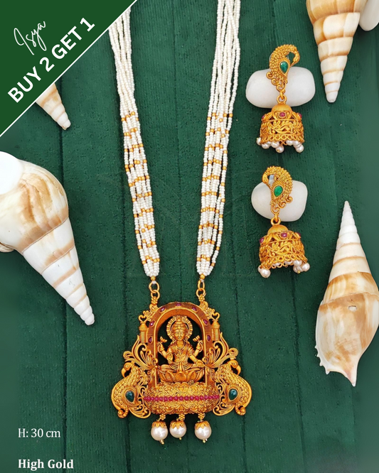 Shanvika – Lakshmi Temple Pendant Set