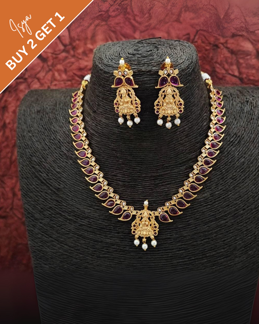 Shriyansi – Lakshmi Pendant Matte Gold Temple Necklace Set